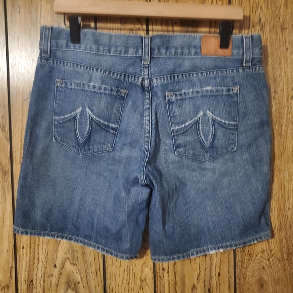 LEVEL 99 / ANTHROPOLOGIE Boyfriend Denim Shorts - Size 27 - Picture 3 of 5